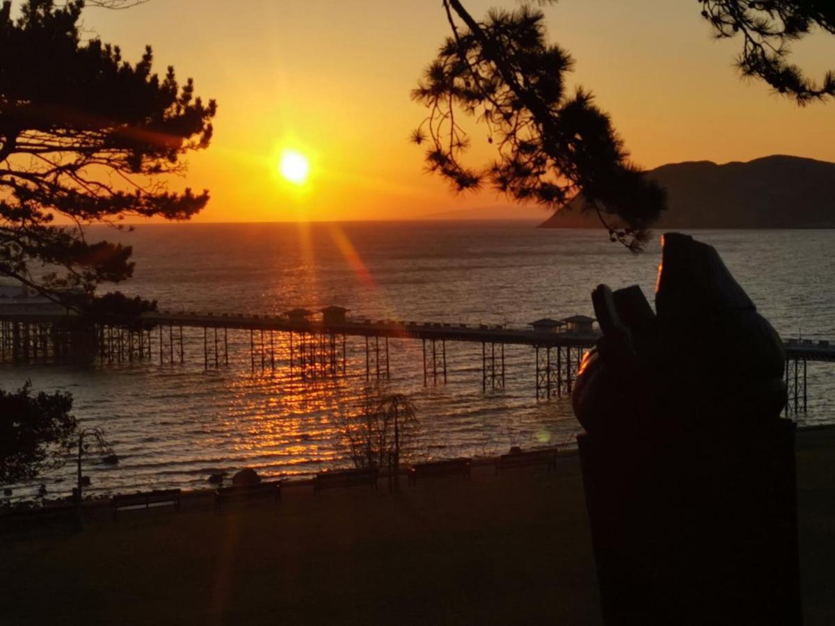 Bron Orme Private Hotel Llandudno Zewnętrze zdjęcie