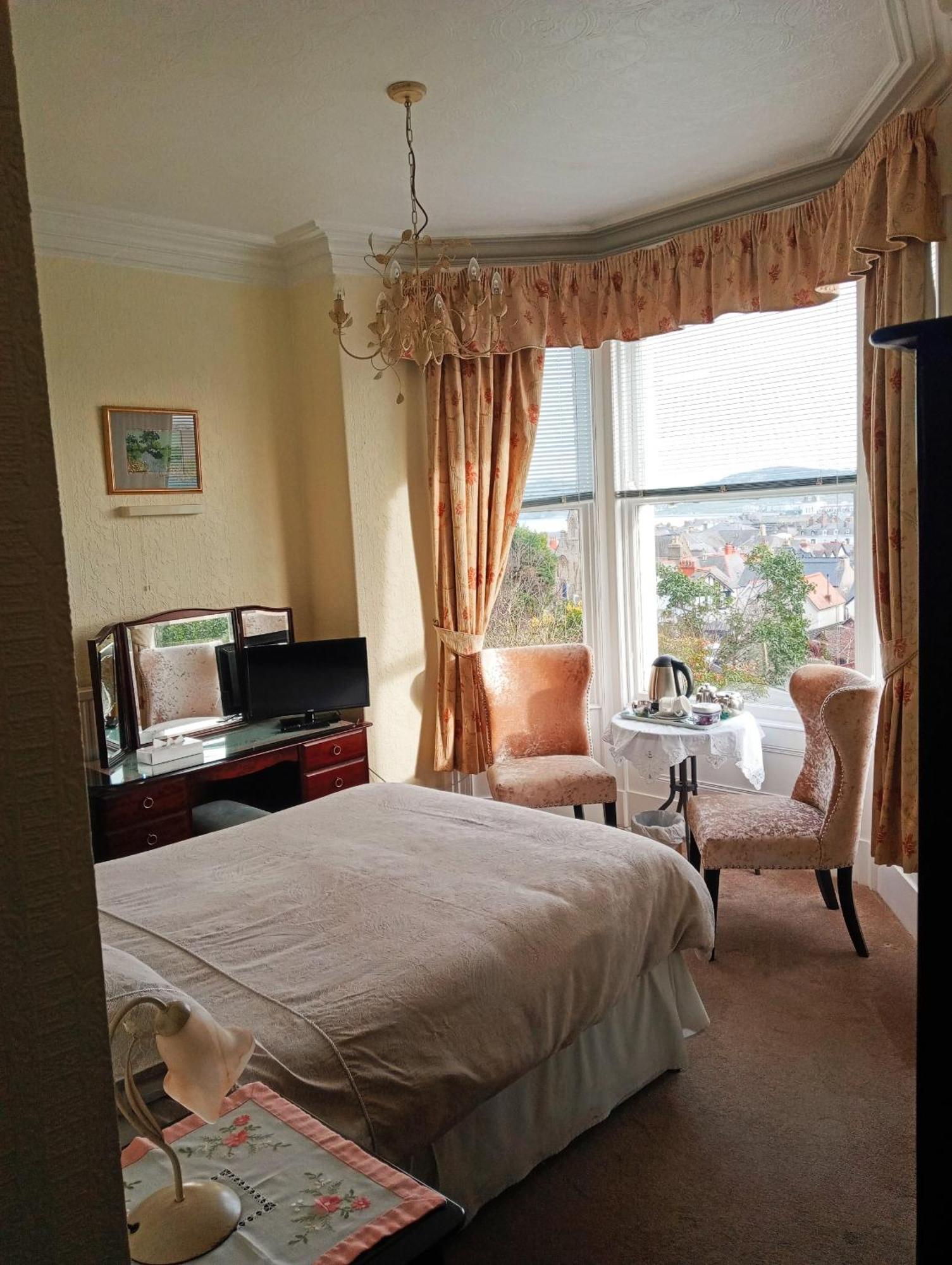 Bron Orme Private Hotel Llandudno Zewnętrze zdjęcie